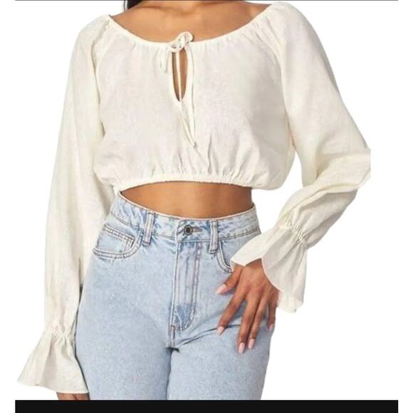 WeWoreWhat Tops - Weworewhat Linen crop resort wear puffy sleeve milkmaid tie front top Sze Small